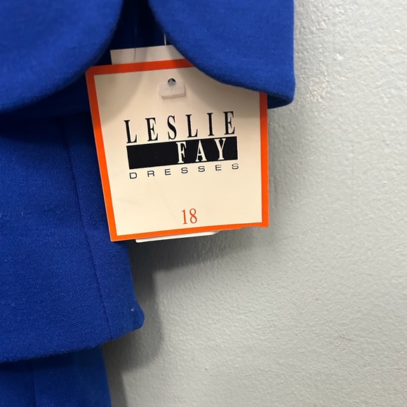 LESLIE FAYE DRESSES - Picture 11 of 16